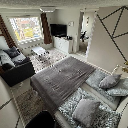 Lakeview Apartment, Эспоо Экстерьер фото