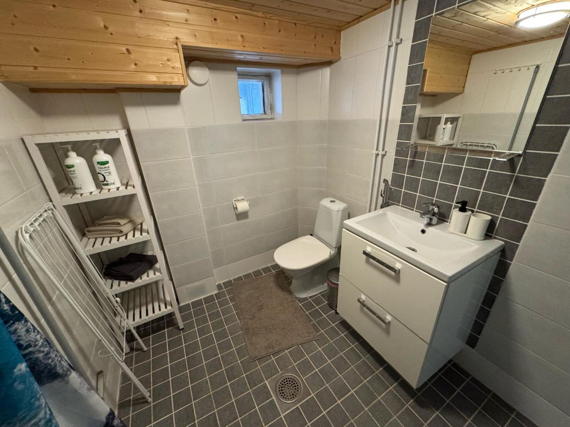 Lakeview Apartment, Эспоо Экстерьер фото